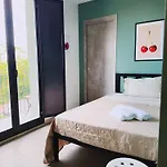 Citrus Holidays House בית הארחה
