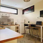 Citrus Holidays House בית הארחה 4*